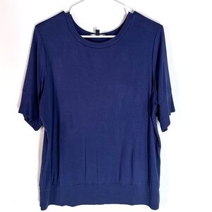 Universal Standard Aimee Liquid Jersey Rib Hem Tee In Navy Size XS (US 10-12)